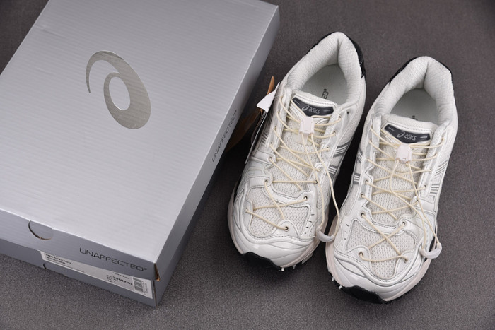 As*ic*s low cut sneakers/wt/1201a922-100