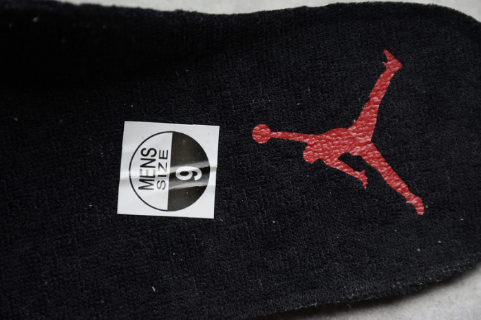 jordan 11 retro playoffs (2012)  378037-010