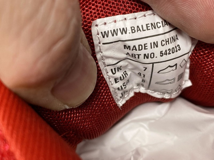 blcg track trainer red 542023w2la16000