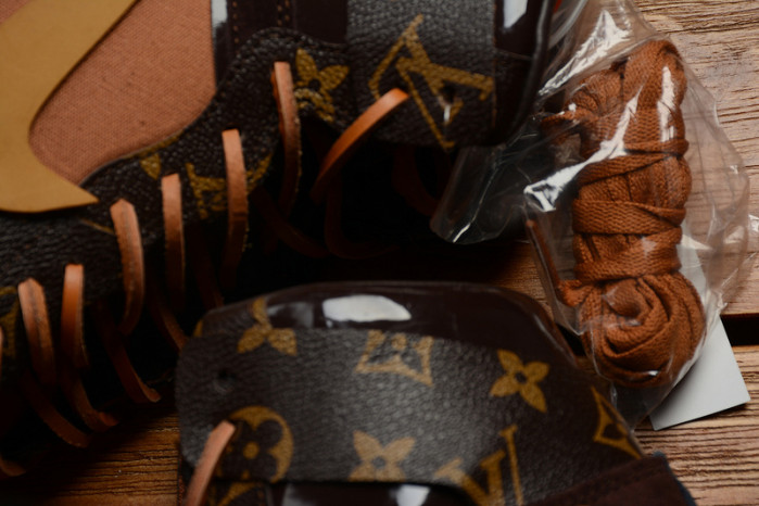 air jordan 1 ofw-l0vt aq0818-158 (with case)