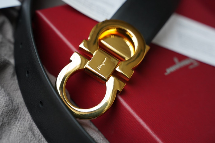 salvatore ferragamo belt