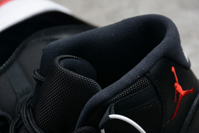 jordan 11 retro playoffs (2012)  378037-010