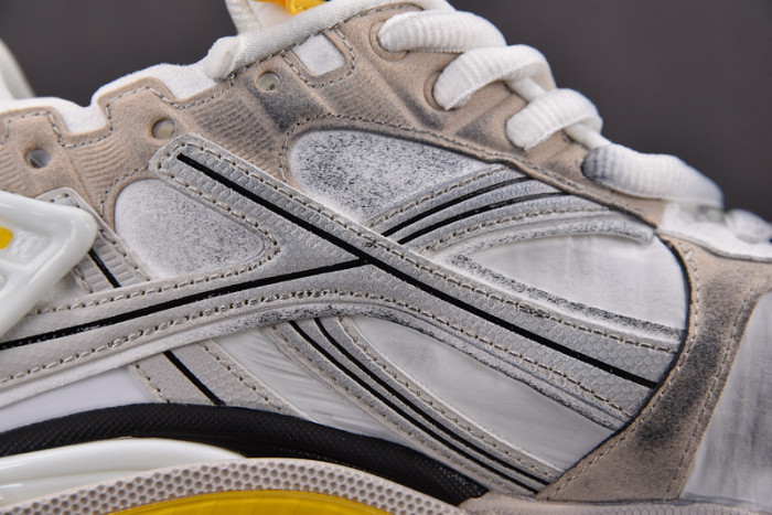 Ba*len*cia*ga -runner