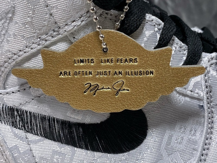 jordan 1 mid se fearless edison chen clot  cu2804-100