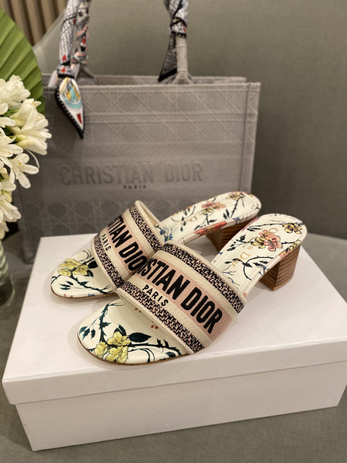 Ch**an di0r heel sandals