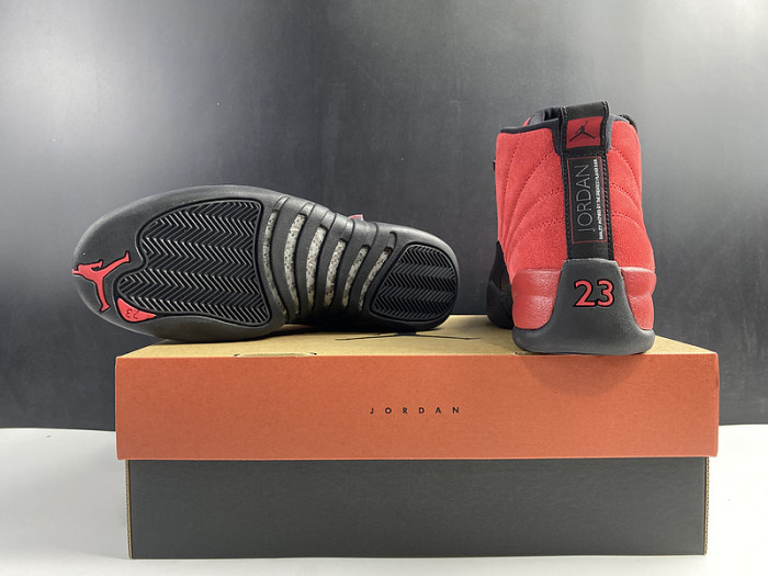air jordan 12 reverse flu game ct8013-602