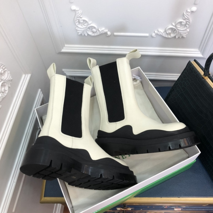 Bo*te*ga ve*ne*ta boots