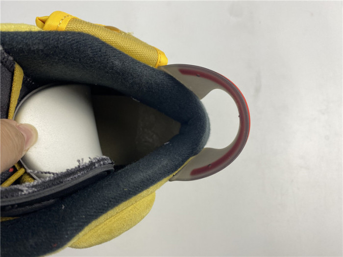 air jordan 6 yellow x travis scott cn1084-300