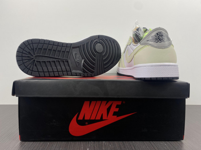 air jordan 1 low og white/ghost green-black dm7837-103