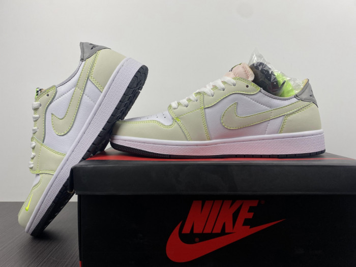 air jordan 1 low og white/ghost green-black dm7837-103