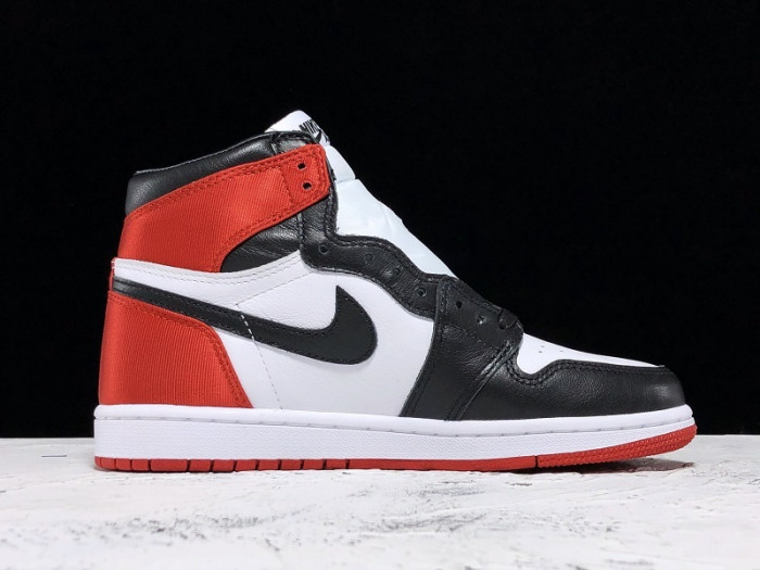jordan 1 retro high satin black toe (w) cd0461-016