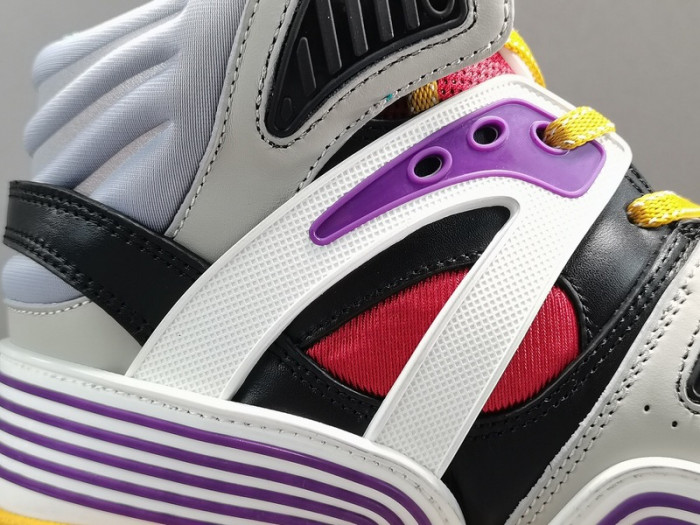 G*u*i basket sneaker