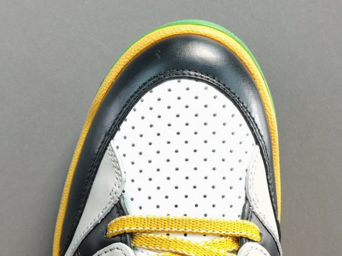 G*u*i basket sneaker