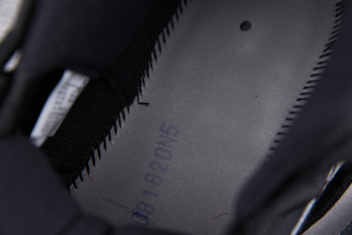 air jordan 11 25th anniversary black silver eyelets ct8012-011