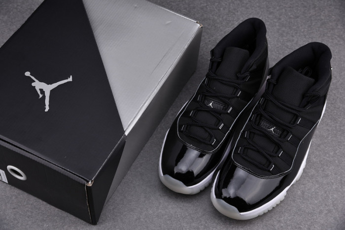 air jordan 11 25th anniversary black silver eyelets ct8012-011