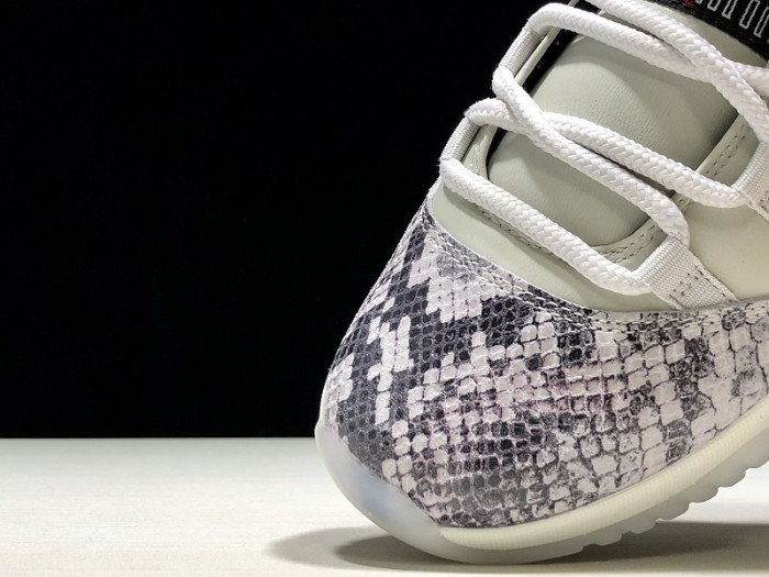 air jordan 11 retro low le mens cd6846-002