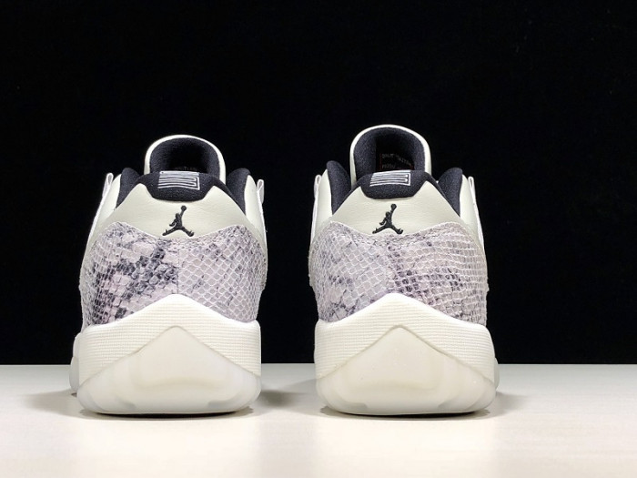 air jordan 11 retro low le mens cd6846-002