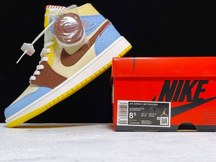 Ma*s*n chateau rouge x air jordan 1 high mid  fearless cu2803-200