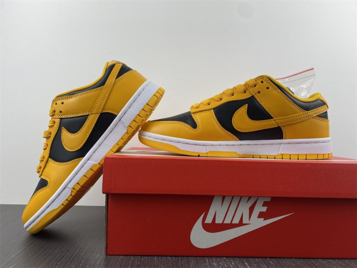 nike dunk low championship goldenrod dd1391-004