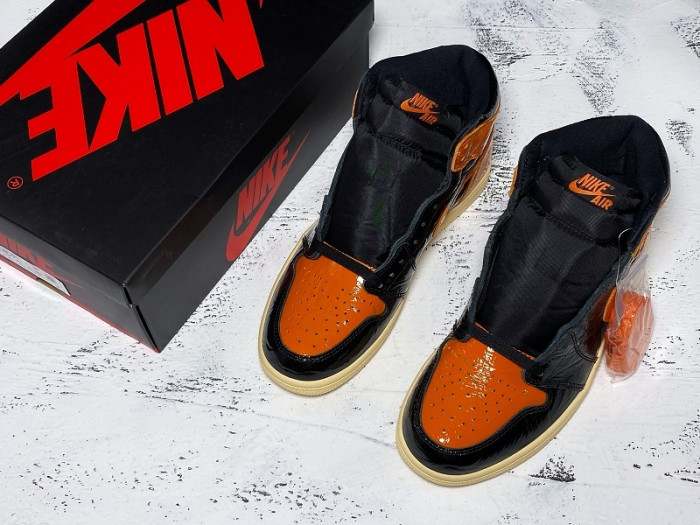 air jordan 1 shattered backboard 3.0 555088-028