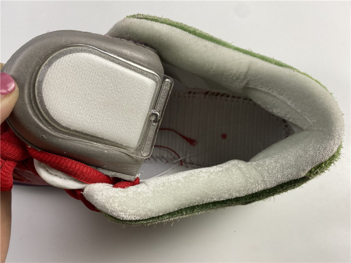 nike sb dunk low"strawberry cough" cw7093-601