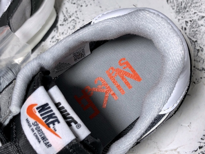 nike ld waffle sacai black - bv0073-001