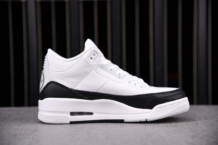 air jordan 3  fragment da3595-100