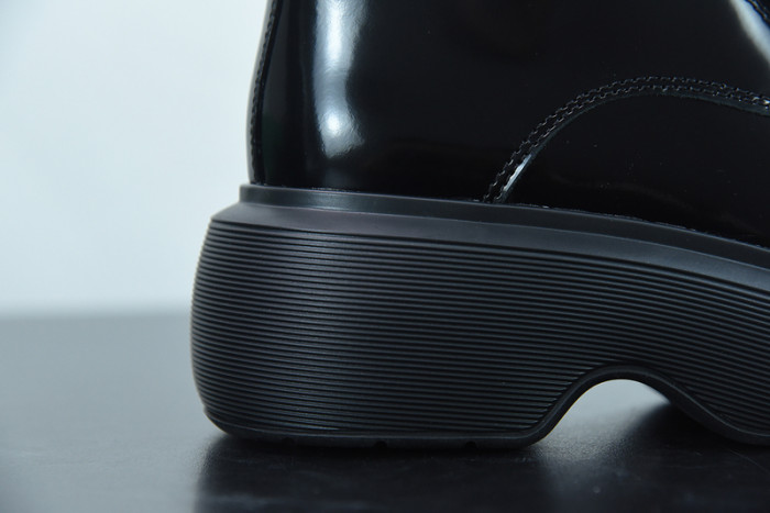 Bo*te*ga ve*ne*ta boots