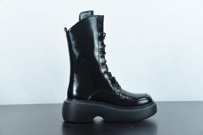 Bo*te*ga ve*ne*ta boots