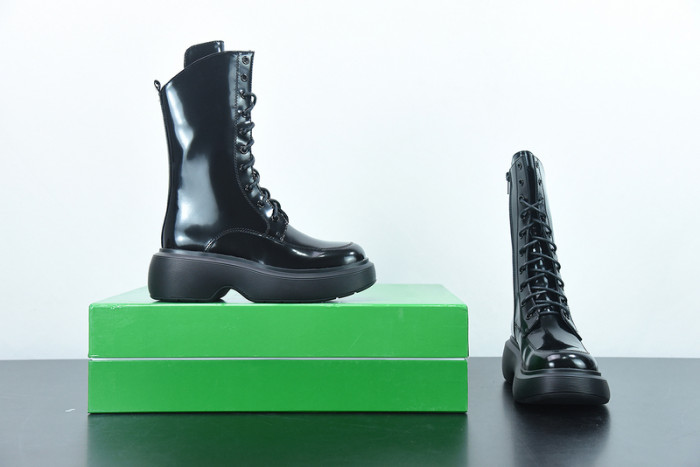 Bo*te*ga ve*ne*ta boots