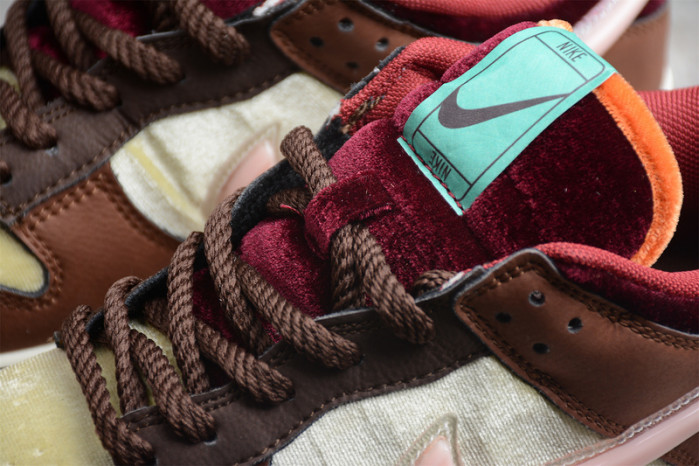 social status x dunk mid 