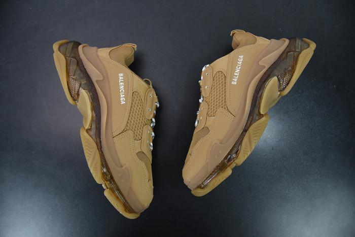 blcg sneaker triple.s.