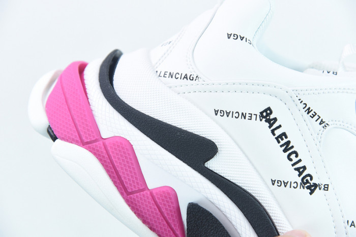 blcg sneaker triple.s.