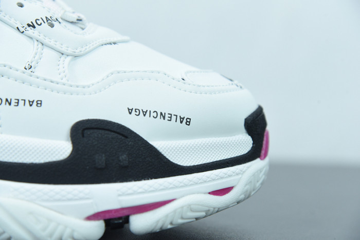 blcg sneaker triple.s.