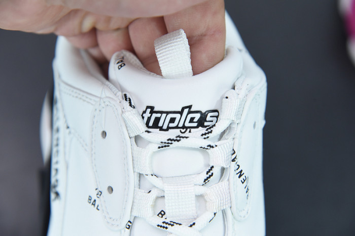 blcg sneaker triple.s.