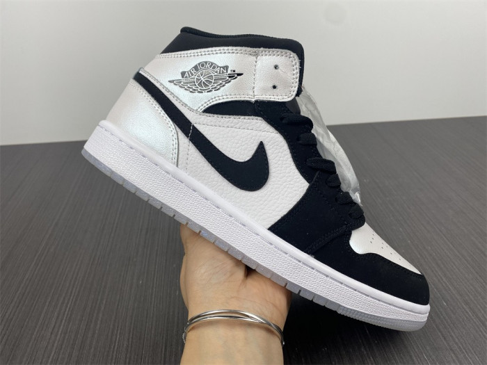 air jordan 1 mid white black Di*m*nd dh6933-100