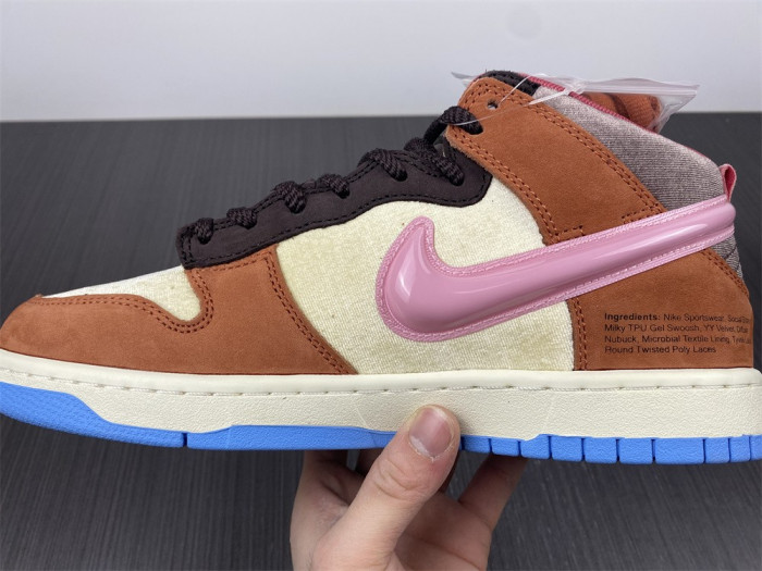 social status x dunk mid 