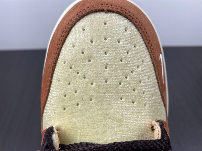 social status x dunk mid 