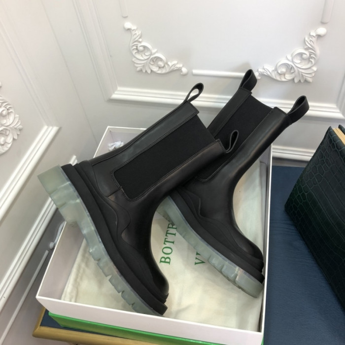 Bo*te*ga ve*ne*ta boots