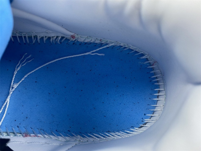 Ba*len*cia*ga -phantom sneakers