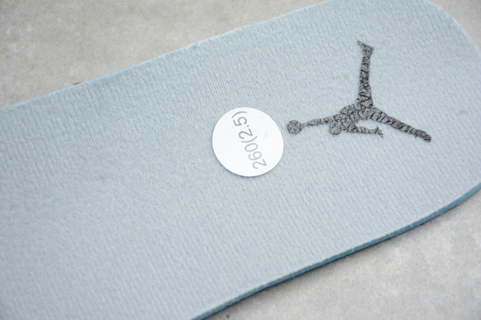 jordan 1 mid light smoke grey - 554724-092