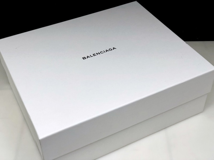 blcg sneaker triple.s.gomma 490673-w06e3-4365