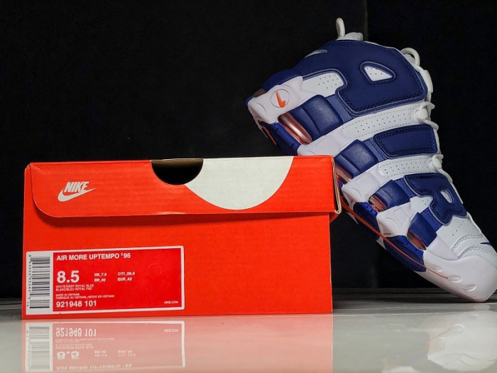 nike air more uptempo knicks  921948-101