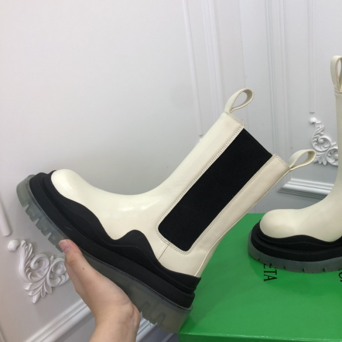 Bo*te*ga ve*ne*ta boots