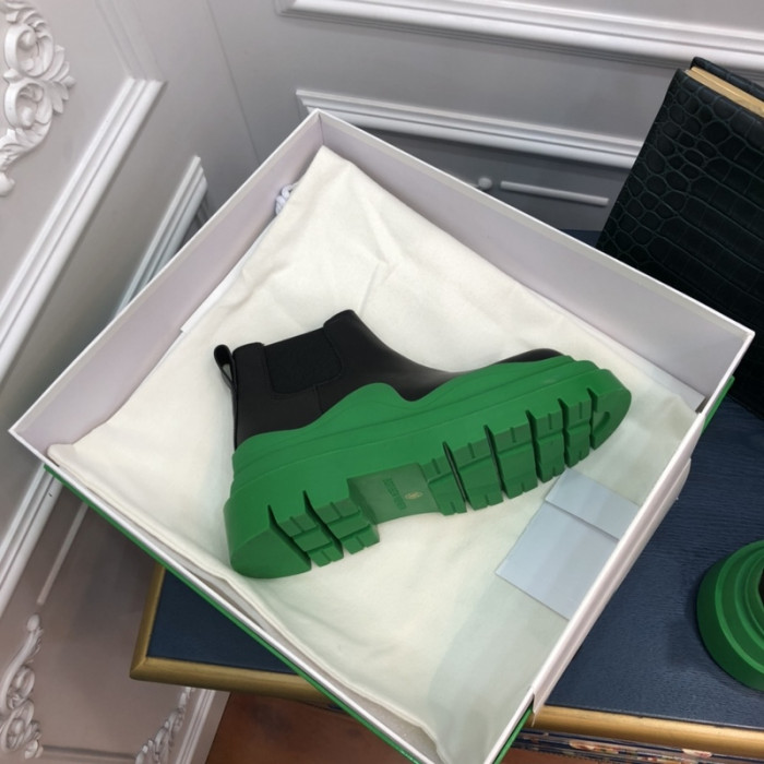 Bo*te*ga ve*ne*ta boots