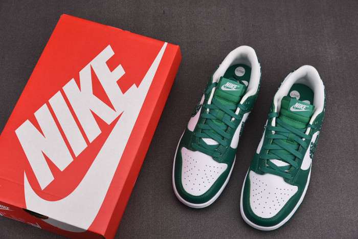 nike dunk low essential paisley pack green - dh4401-102