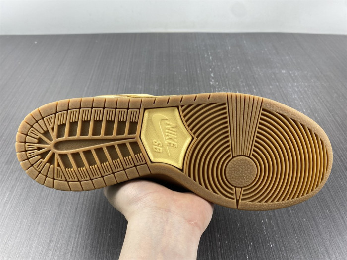 nike sb dunk low wheat - 883232-700