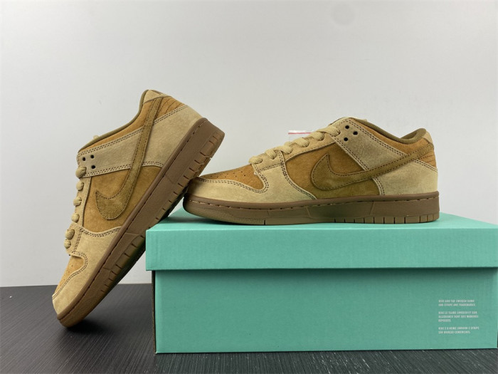 nike sb dunk low wheat - 883232-700