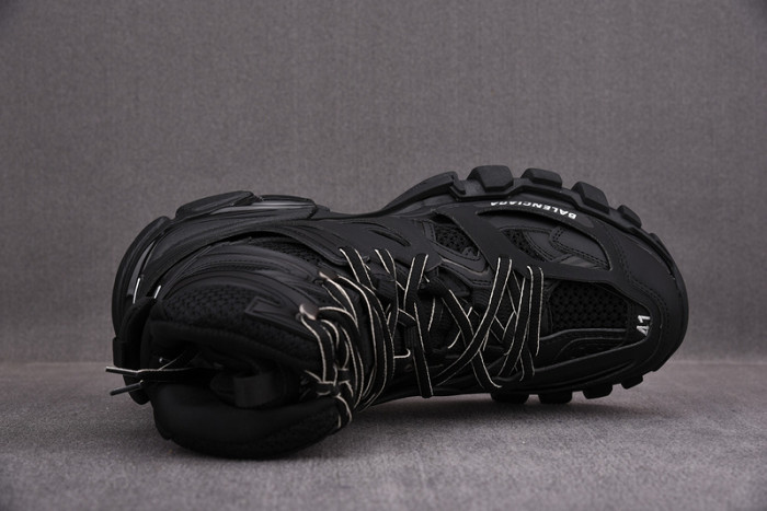 Ba*len*cia*ga sneaker tess 3.0