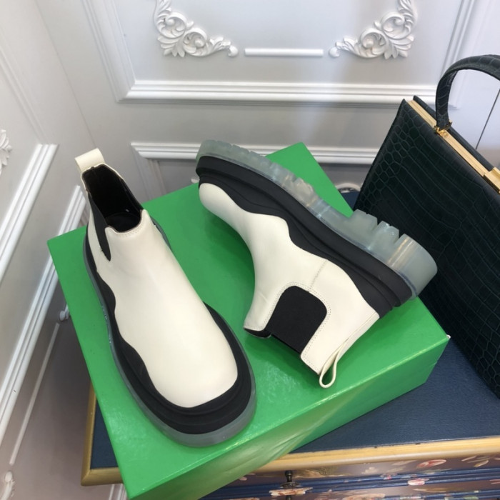 Bo*te*ga ve*ne*ta boots